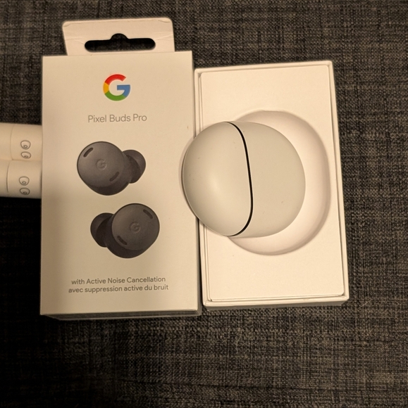 Google Pixel Buds Pro - Picture 2 of 10